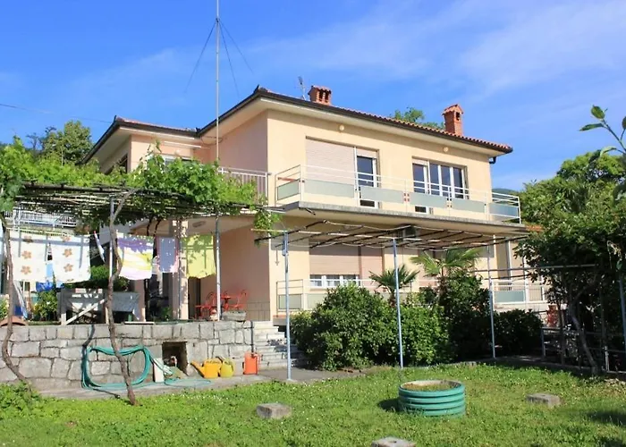With A Parking Space Lovran, Opatija - 7807 Appartamento Laurana